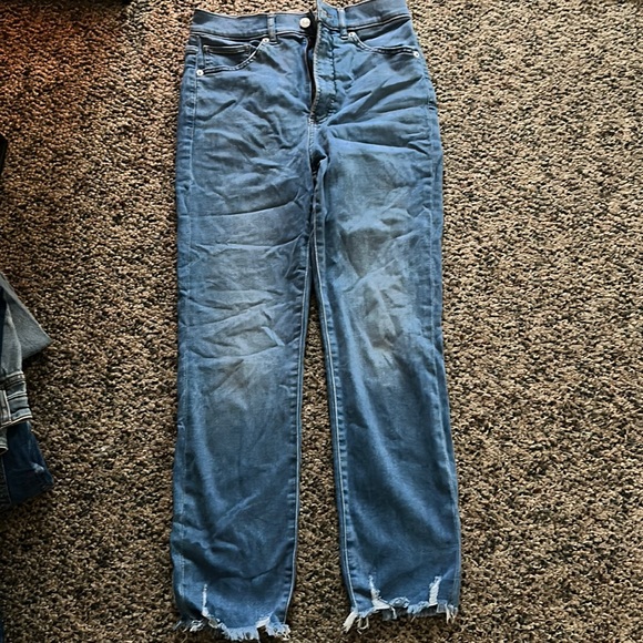 Express slim super high rise raw hem jeans - Picture 2 of 5